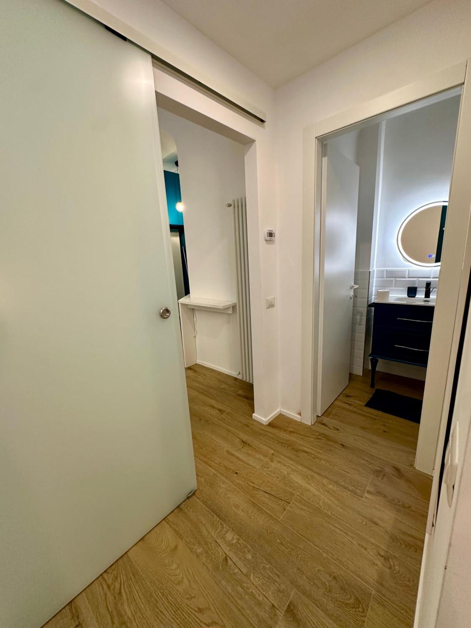 Lr Deluxe Apartments - Porta Venezia - Bilocale Con Giardino Privato Milano Exterior foto